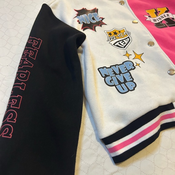 SHEIN Girl power jacket - Picture 4 of 6